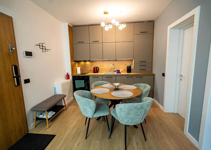 Апартаменти Alpine Nest Grand